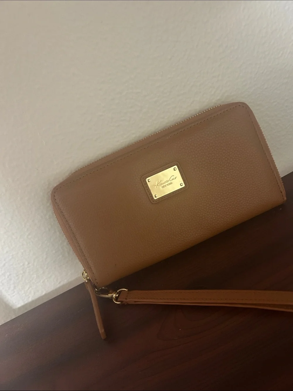 Kenneth Cole Pebbled Leather Wristlet in Tan Brown
